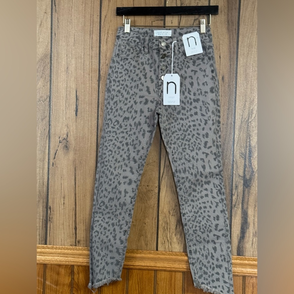 NWT animal print jeans size 5